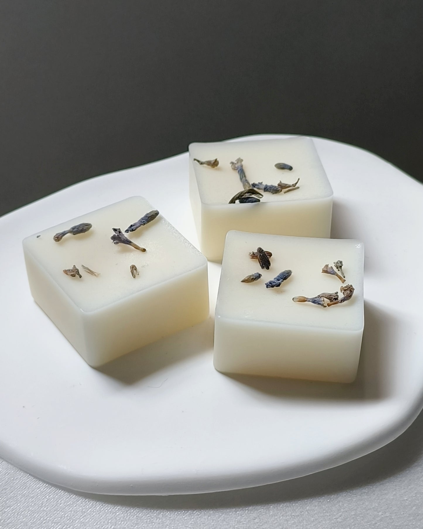 6 French Lavender Scented Botanical Soy Wax Melts